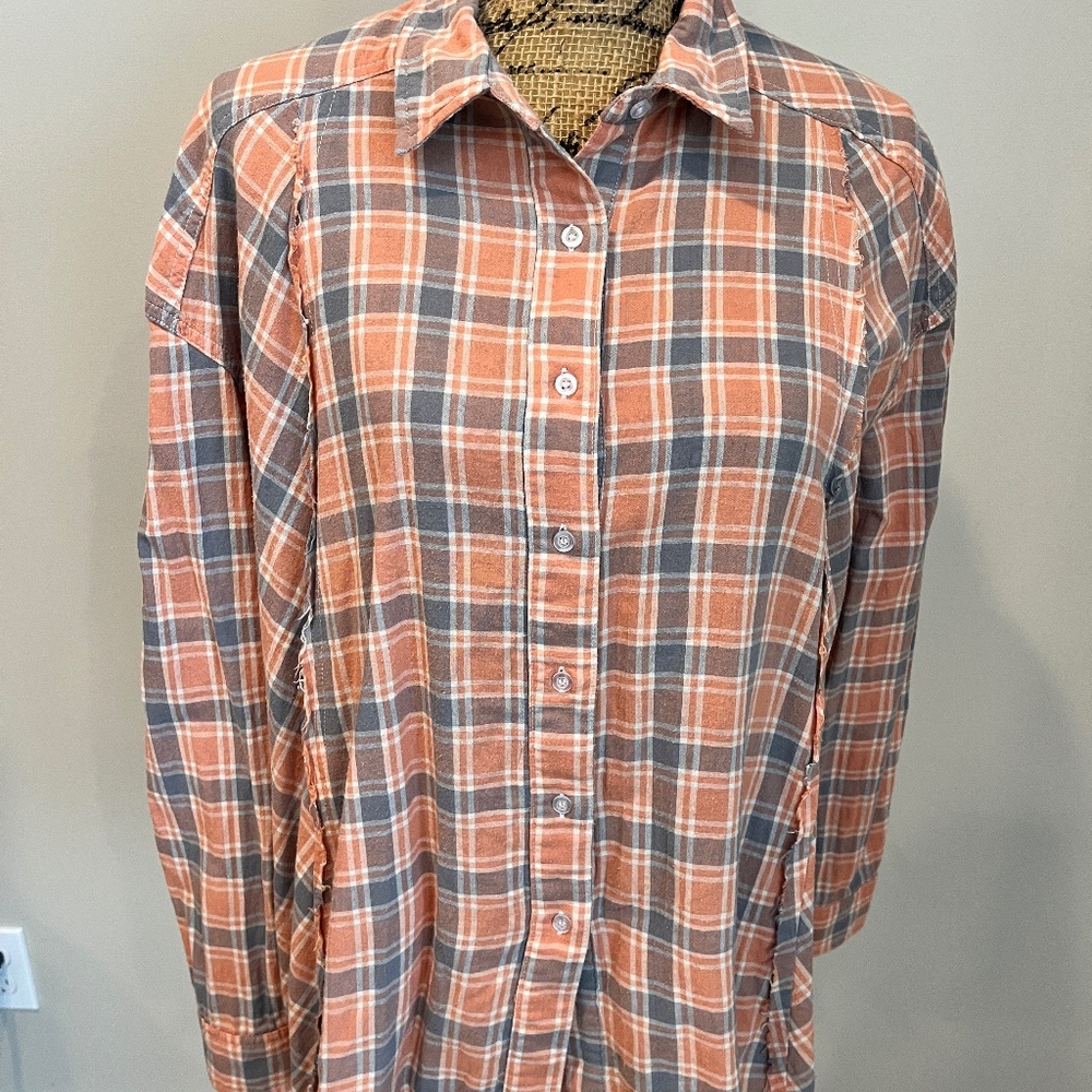 Women’s Flannel Long Sleeve Top